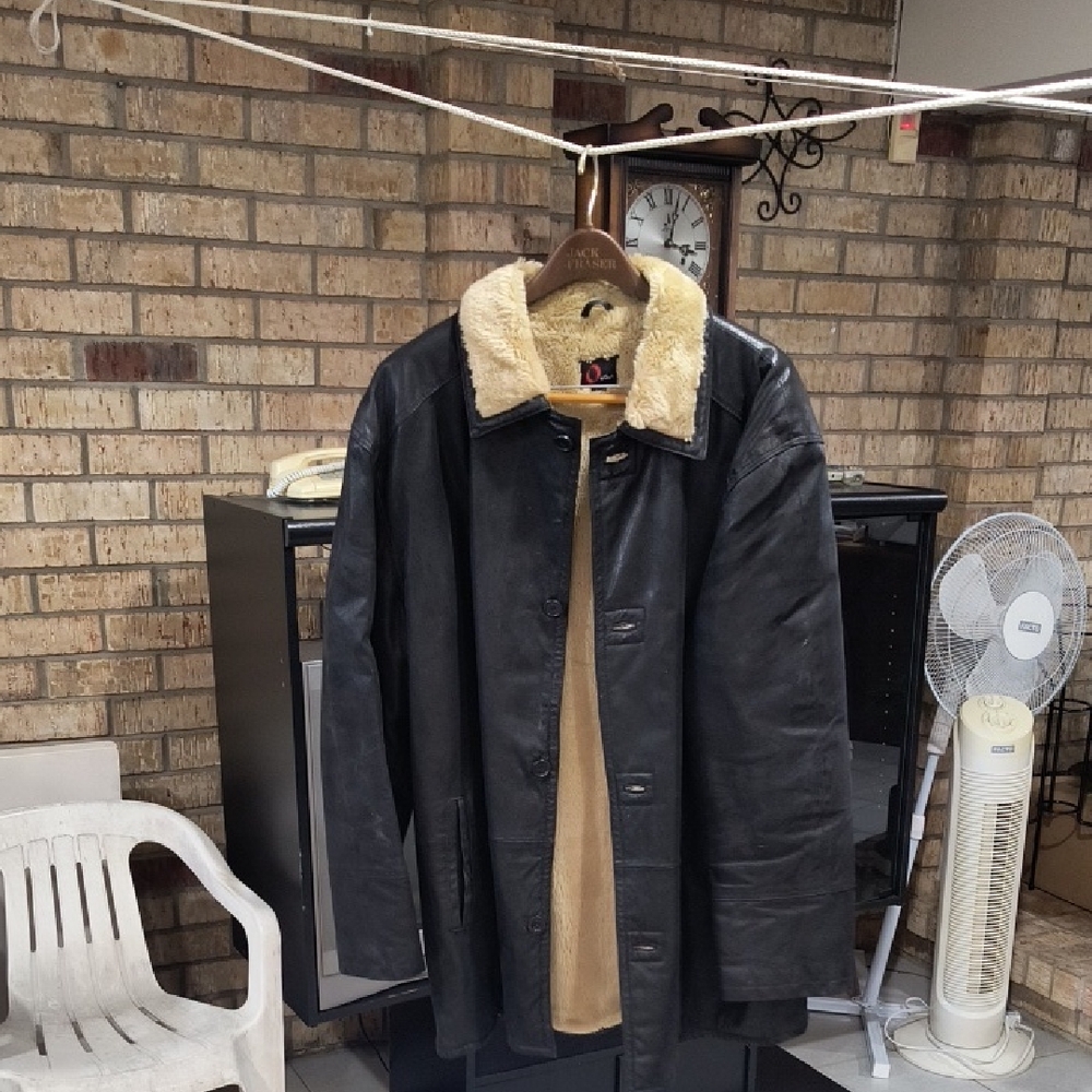 Men's Black Fake Leather Jacket with Shearling Collar And Inside